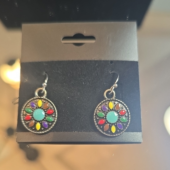 Multicolor Dangle Earrings - Picture 1 of 2